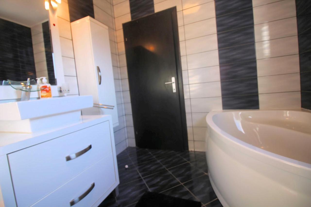 Apartment Martina Crikvenica Dış mekan fotoğraf